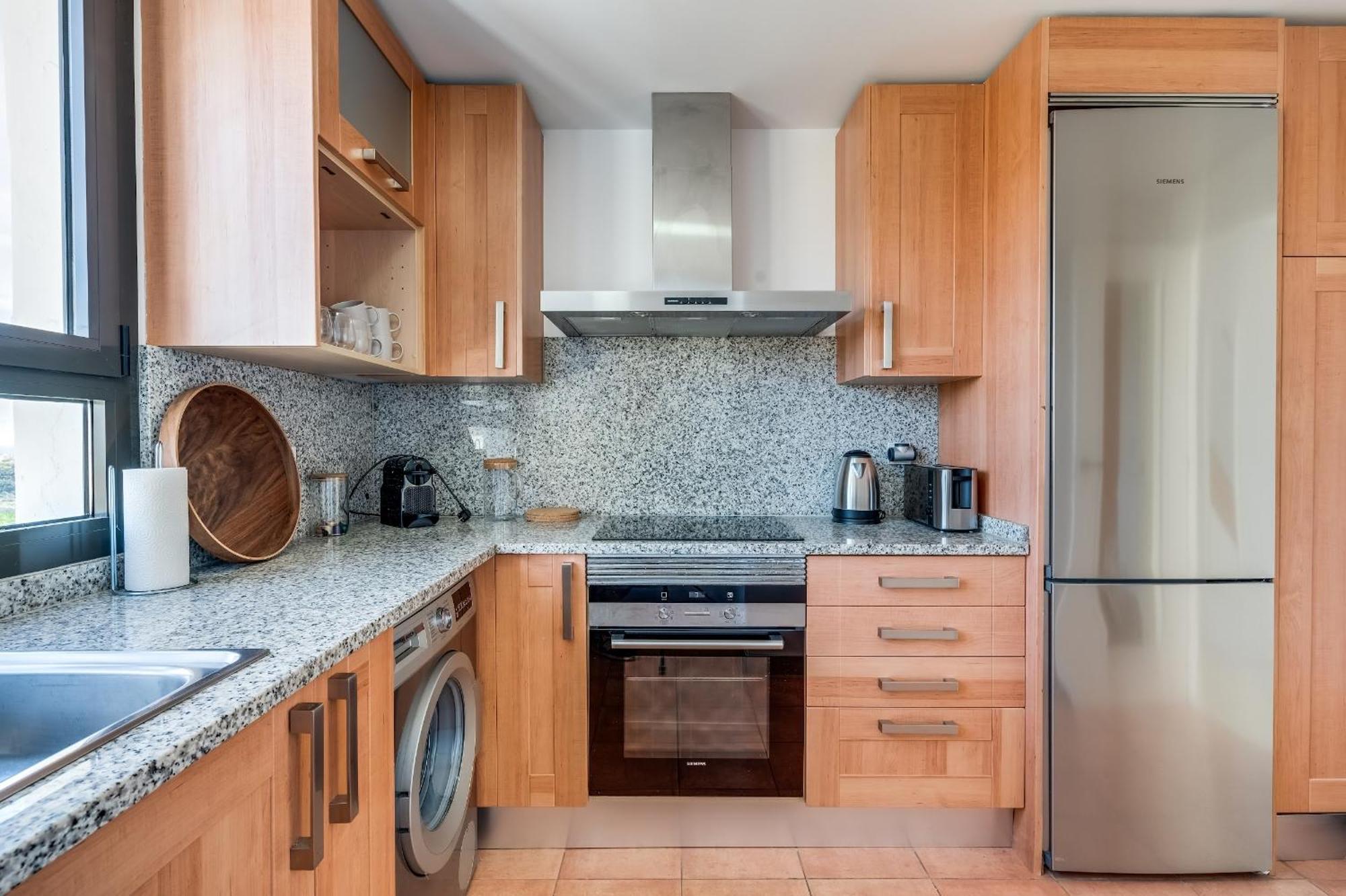 Prachtig Penthouse Met Jacuzzi Appartement Estepona Buitenkant foto
